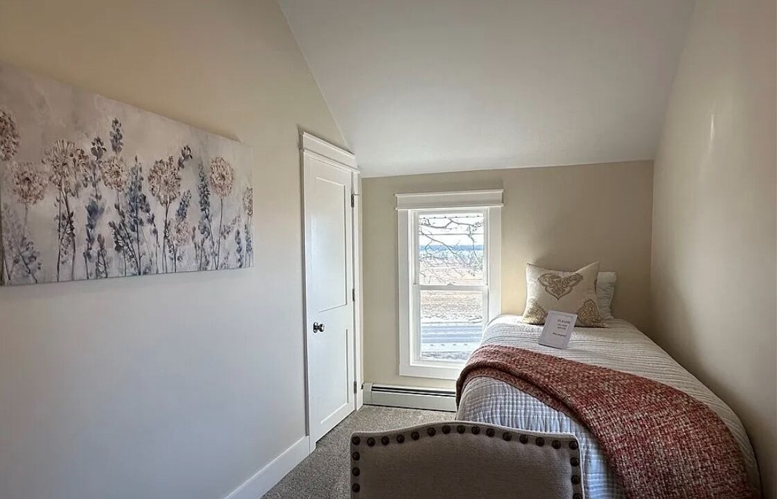Photo of Bedroom in Cayuga