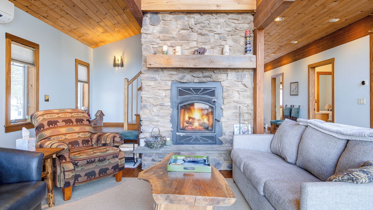Photo of Livingroom in Bearsville