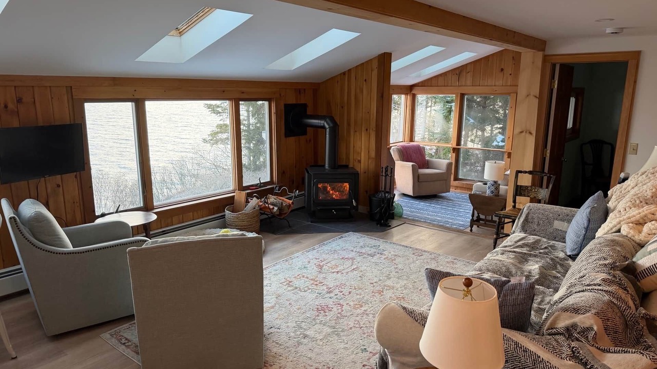 Photo of Bedroom in Orrs Island