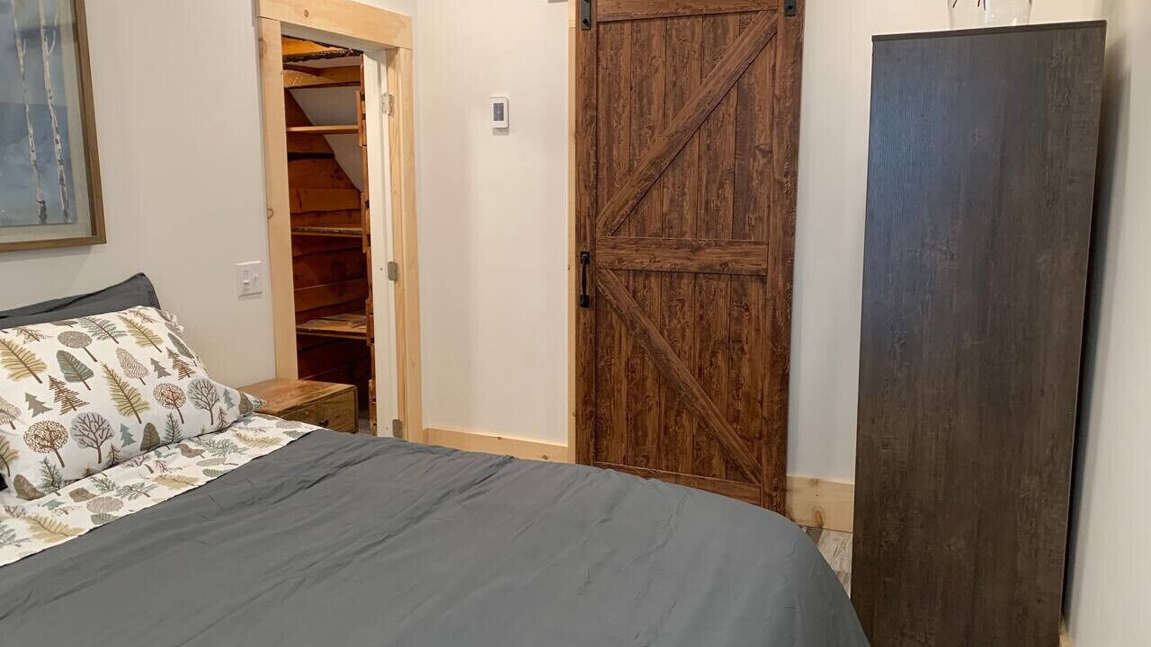Photo of Bedroom in Ludlow