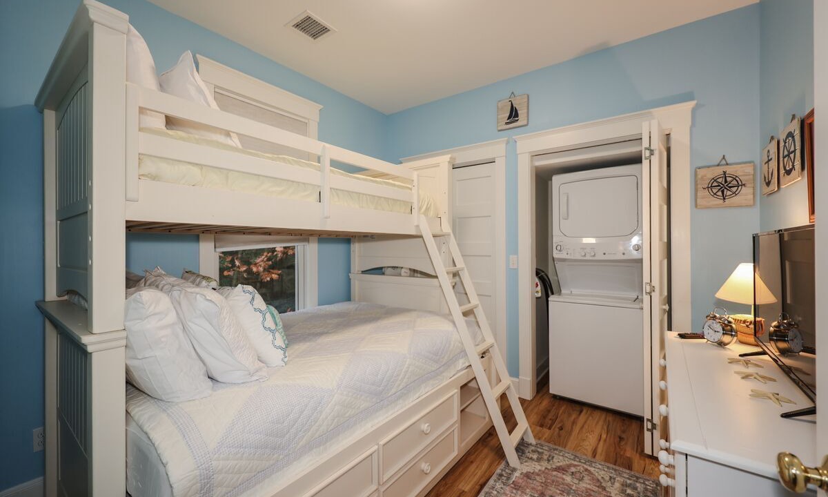 Photo of Bedroom in Ogunquit - Wells