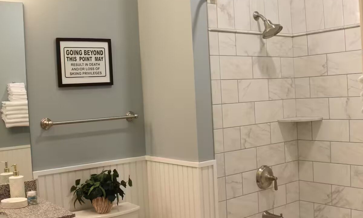 Photo of Bathroom in Hancock