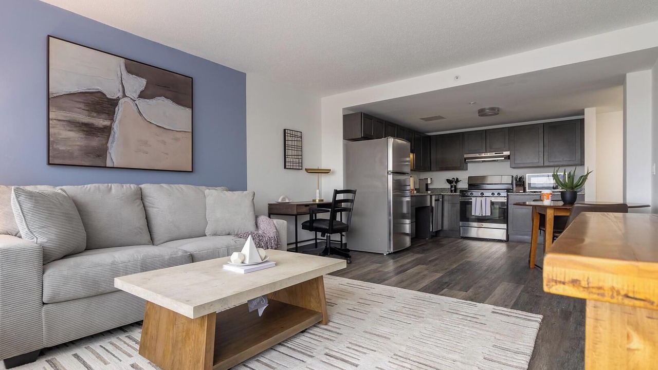 Photo of Livingroom in Downtown Hartford