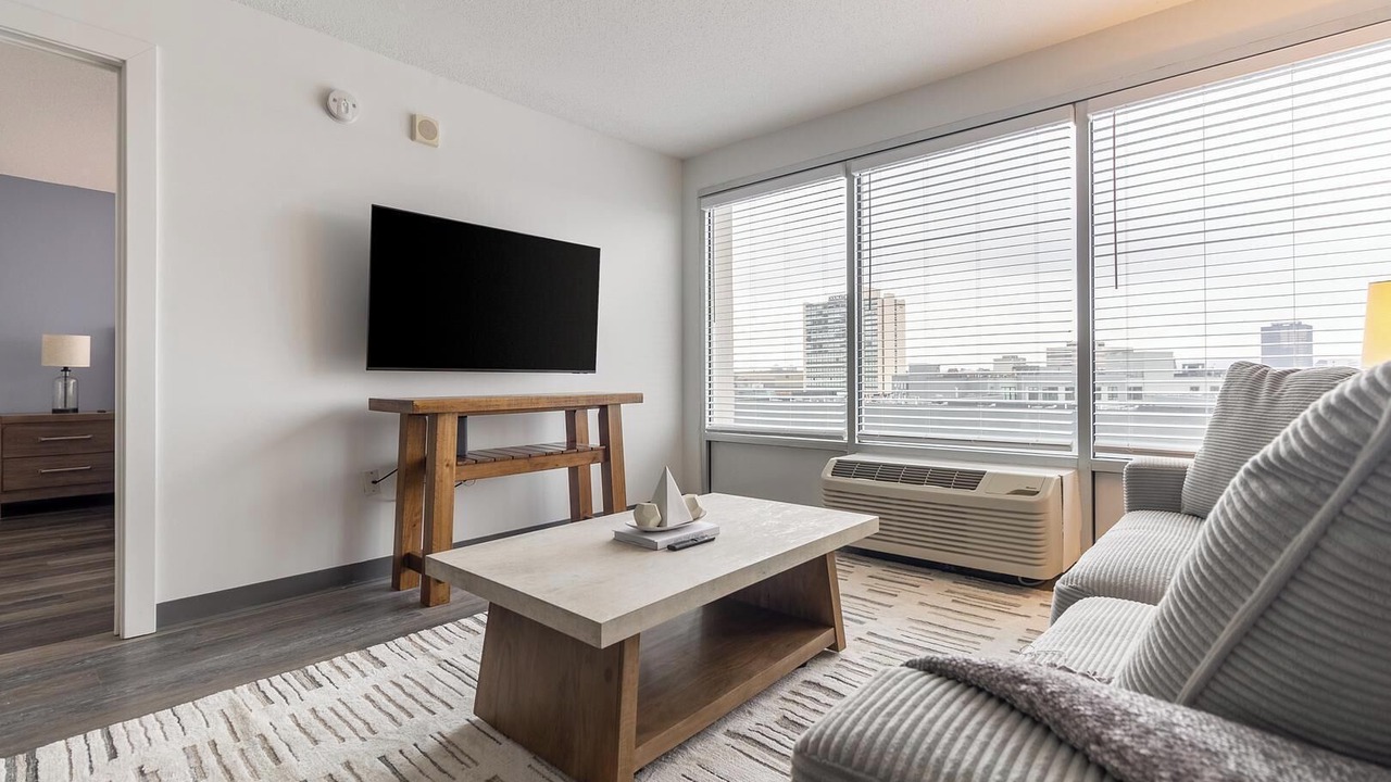 Photo of Livingroom in Downtown Hartford