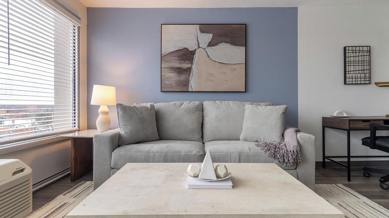 Photo of Livingroom in Downtown Hartford