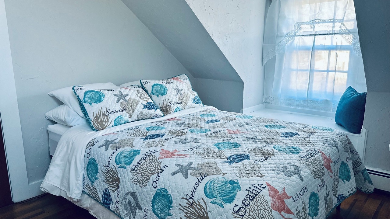 Photo of Bedroom in Falmouth
