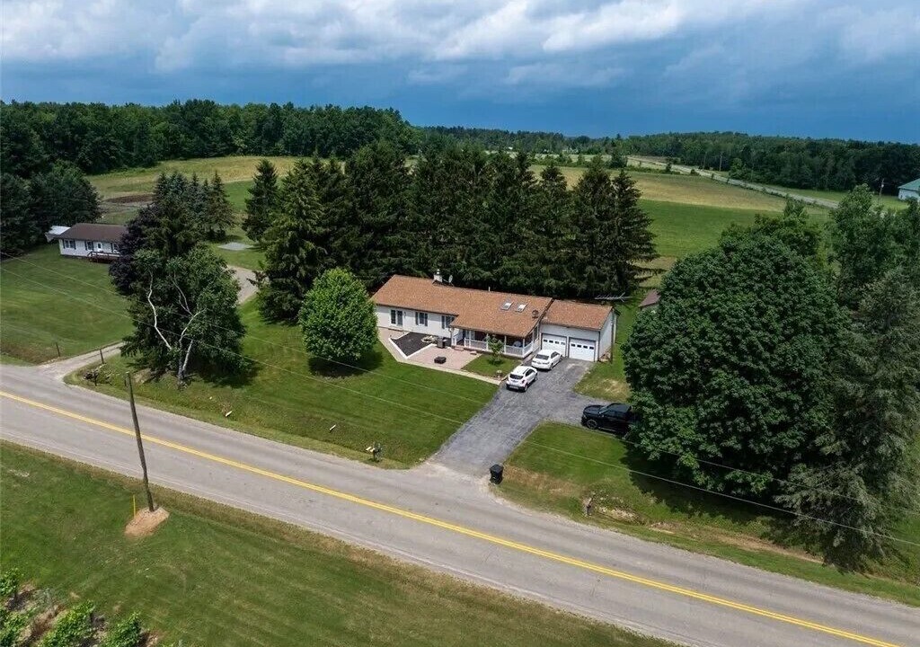 Photo of Outdoor in Branchport