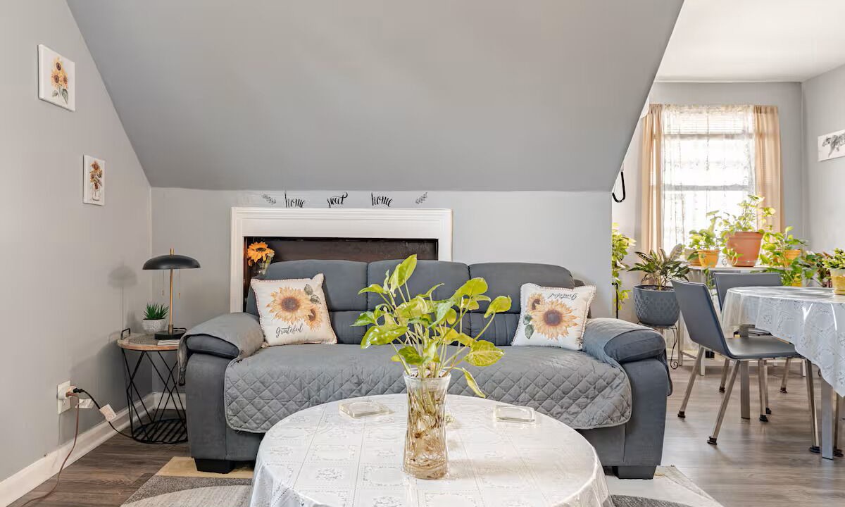 Photo of Livingroom in Queens