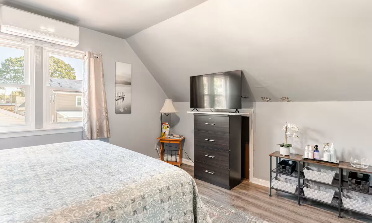 Photo of Bedroom in Queens