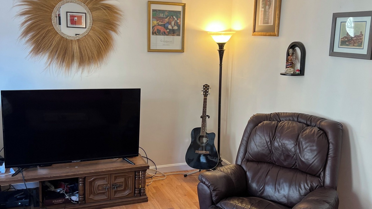 Photo of Livingroom in St. Elizabeth's