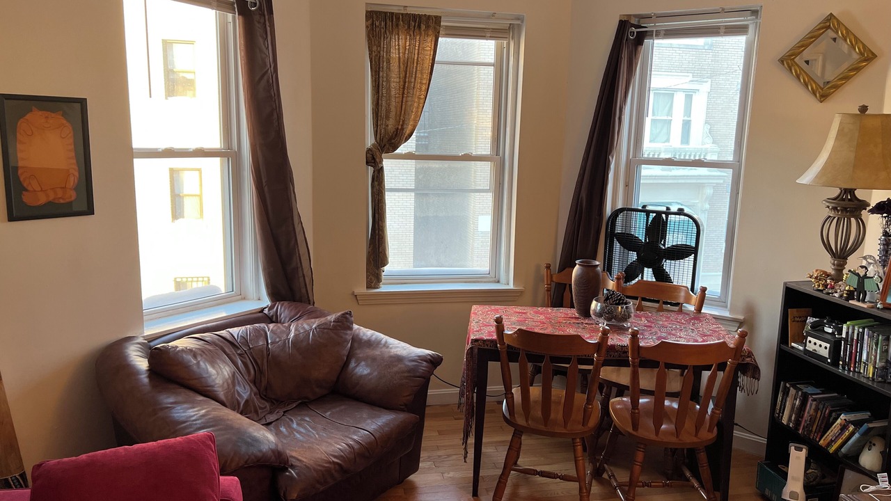 Photo of Livingroom in St. Elizabeth's