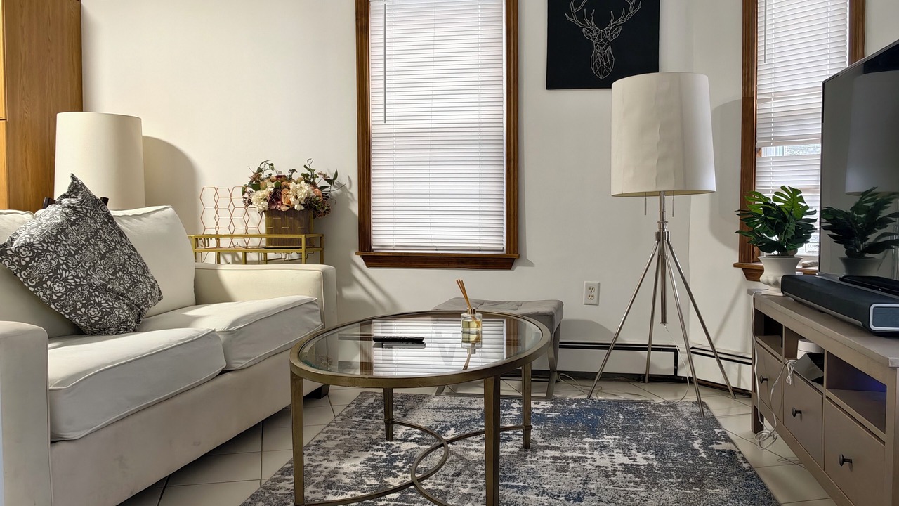Photo of Livingroom in Watertown