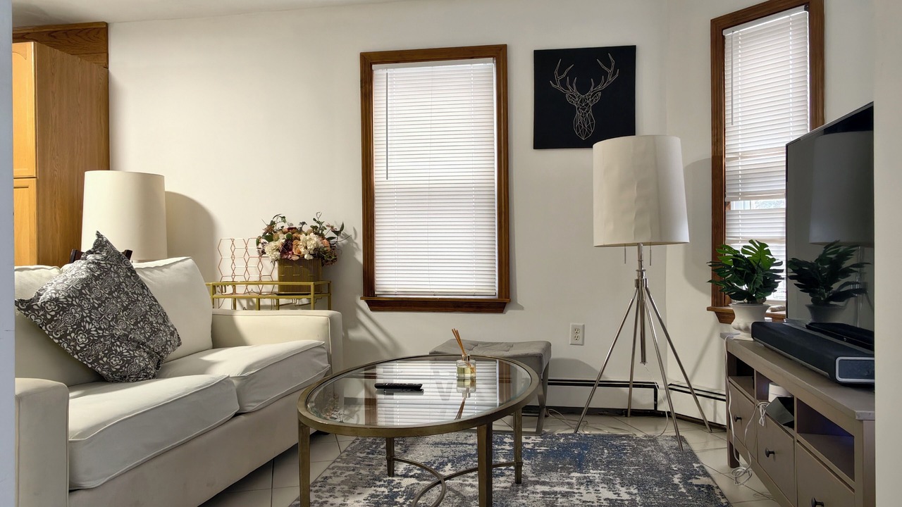 Photo of Livingroom in Watertown