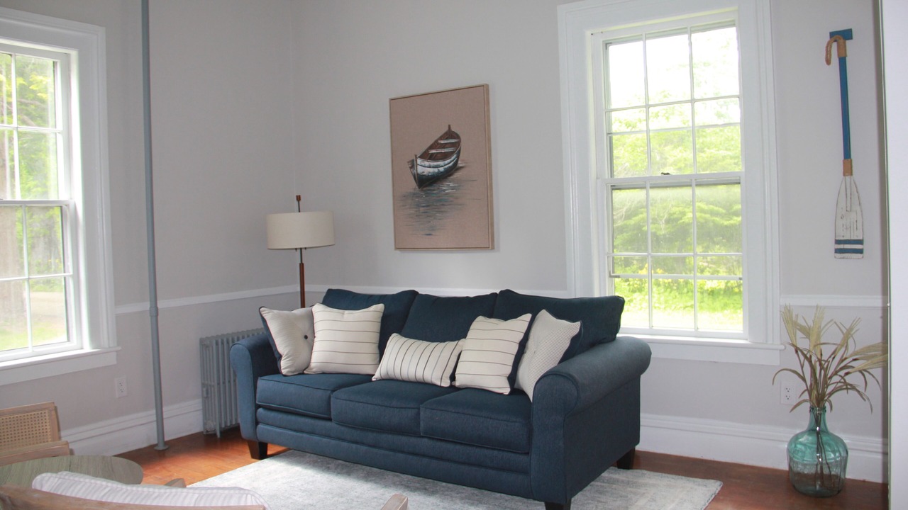 Photo of Livingroom in Kingston