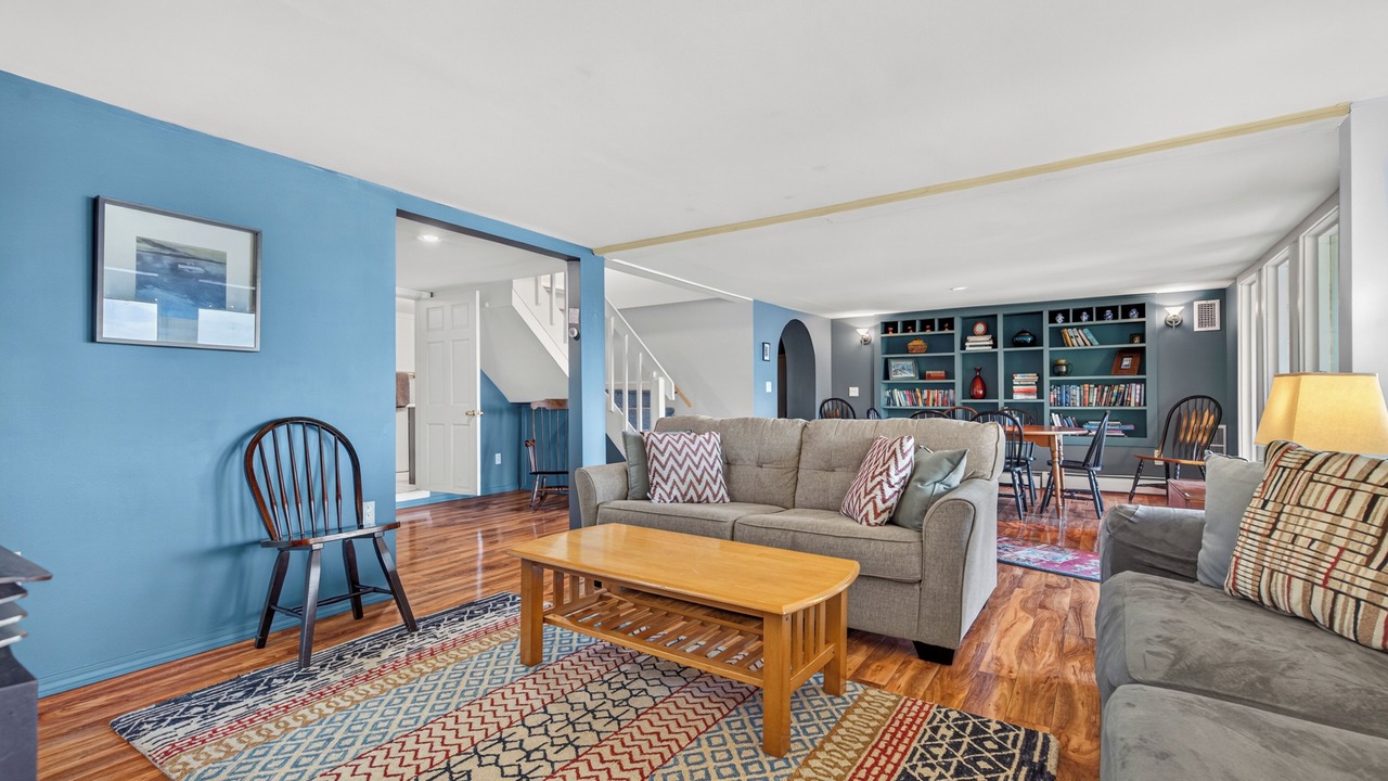 Photo of Livingroom in Bridport