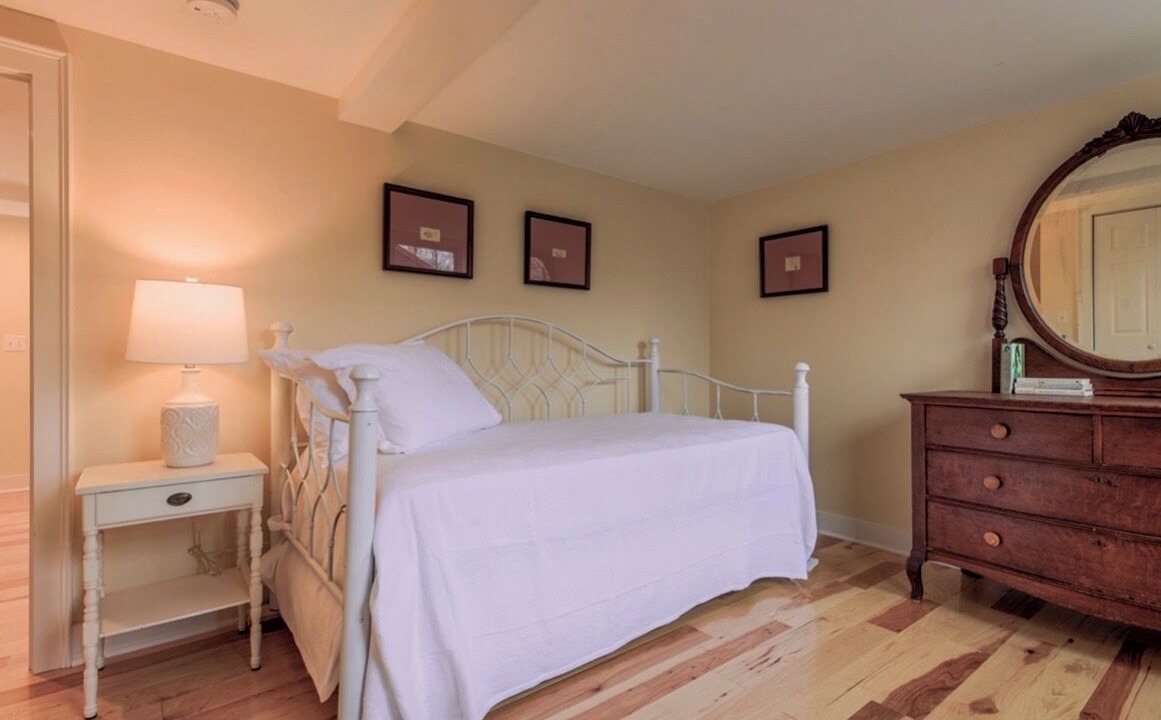Photo of Bedroom in Stonington