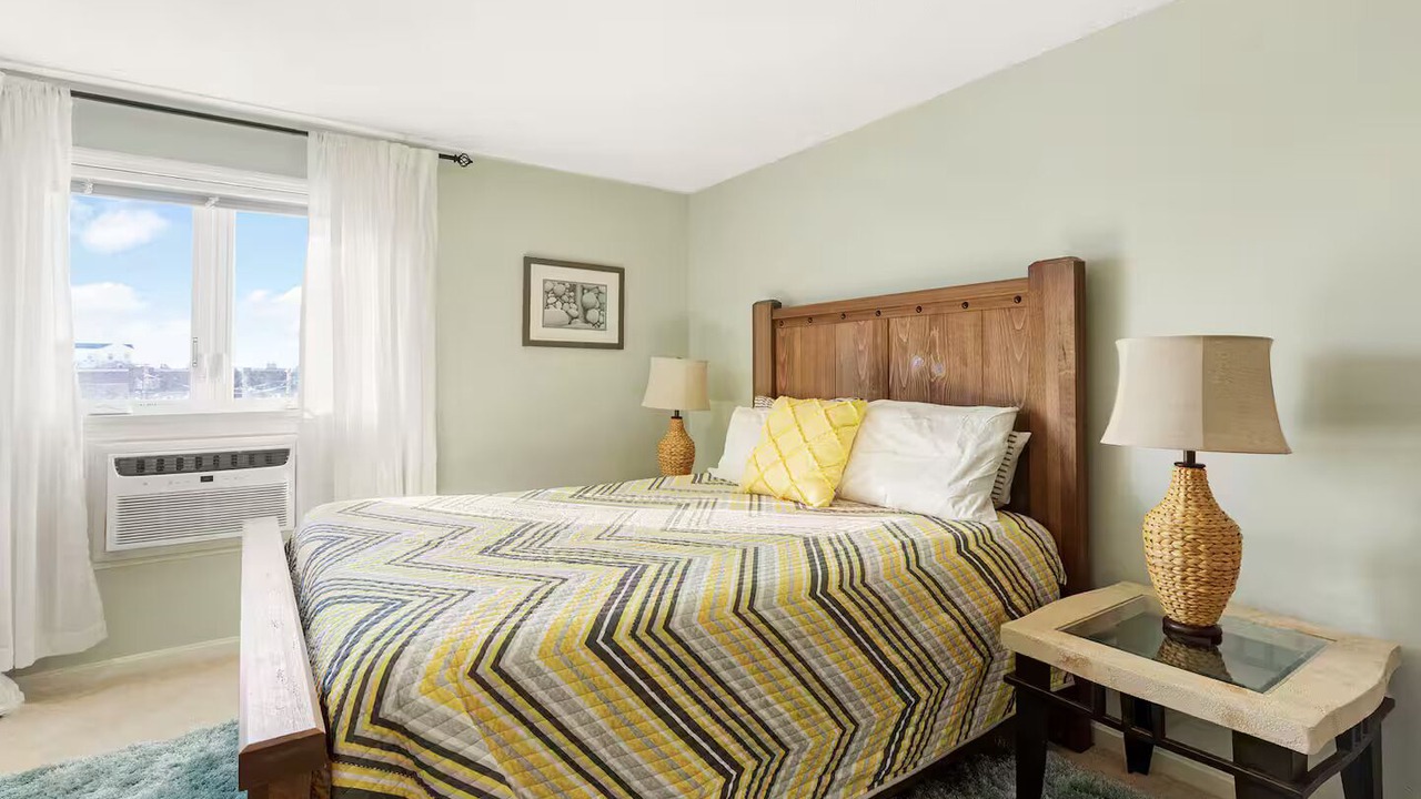 Photo of Bedroom in Hampton