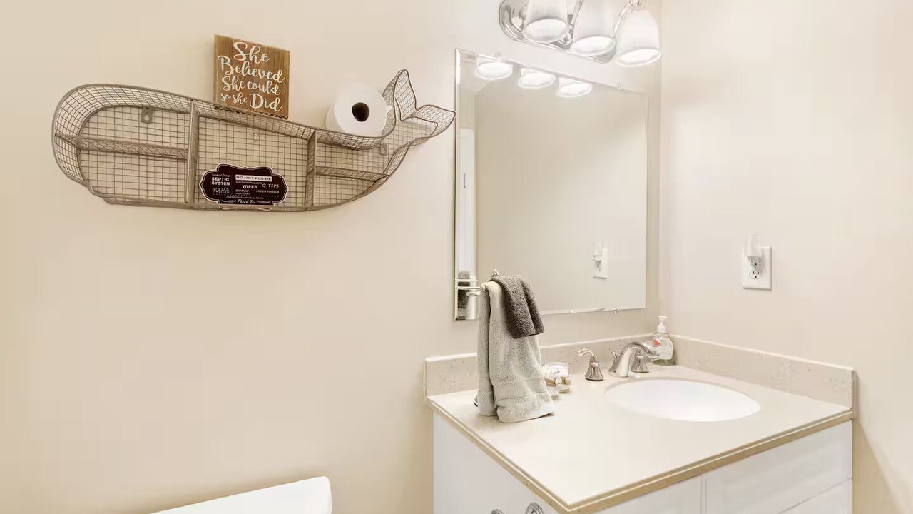 Photo of Bathroom in Hampton