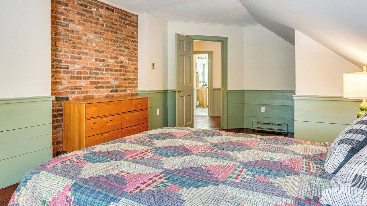 Photo of Bedroom in Lower Waterford