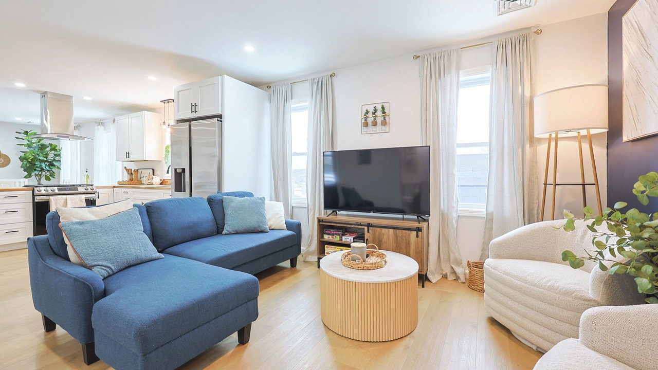 Photo of Livingroom in Providence