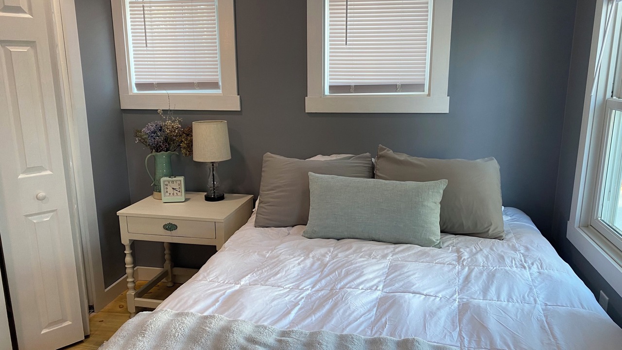 Photo of Bedroom in Amherst