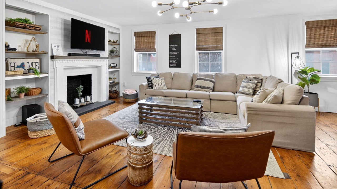 Photo of Livingroom in Troy