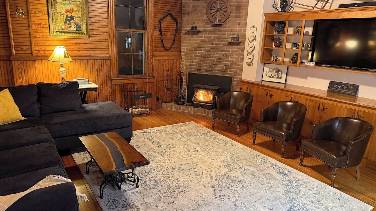 Photo of Livingroom in Palmyra