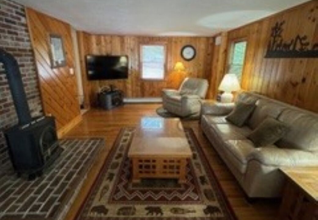 Photo of Livingroom in Harrison