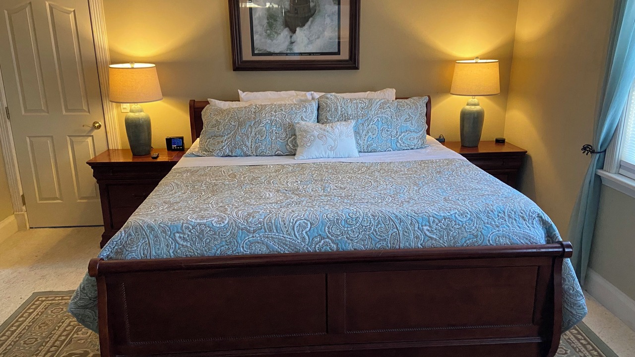 Photo of Bedroom in Vineyard Haven