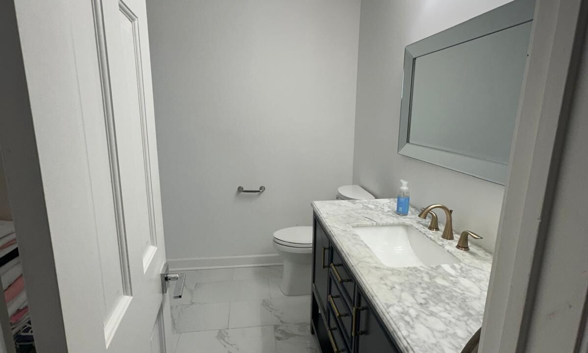 Photo of Bathroom in Woodmont