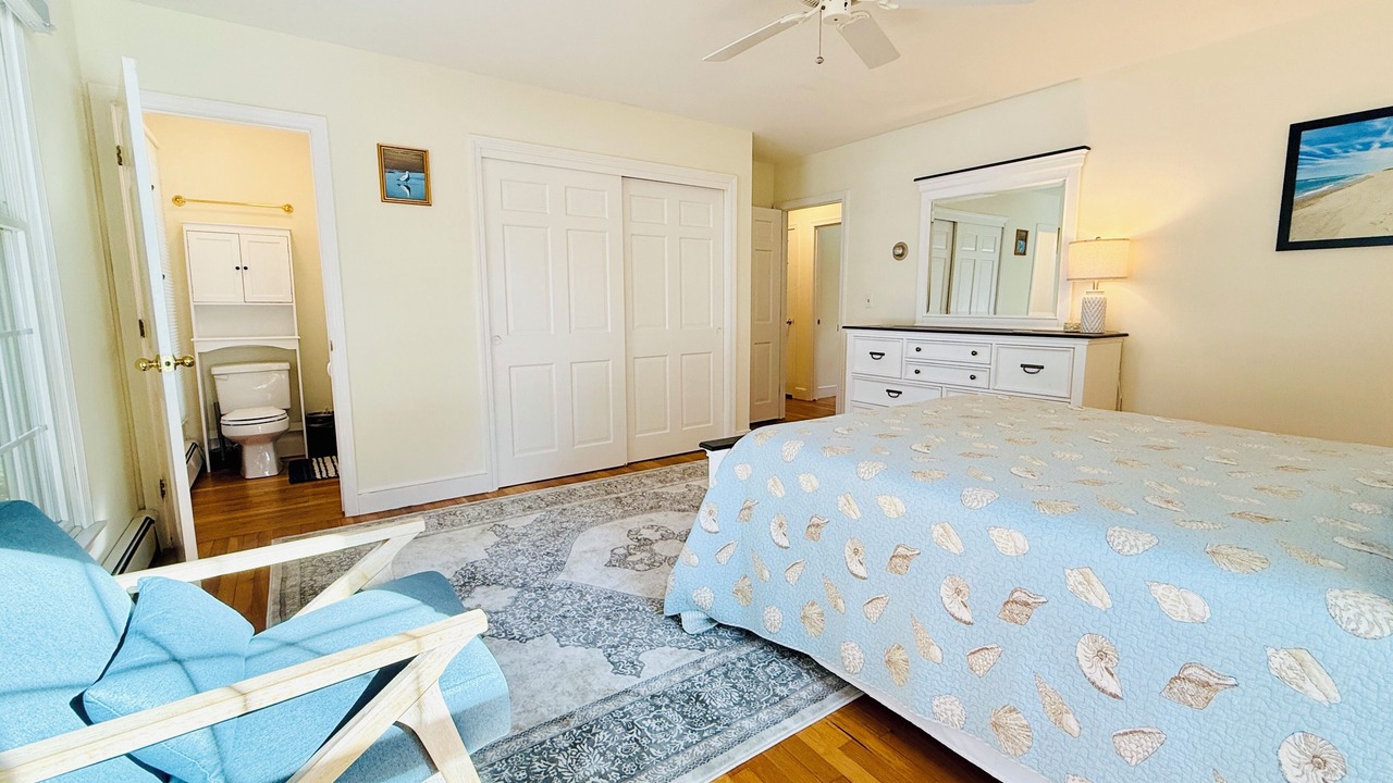 Photo of Bedroom in South Orleans