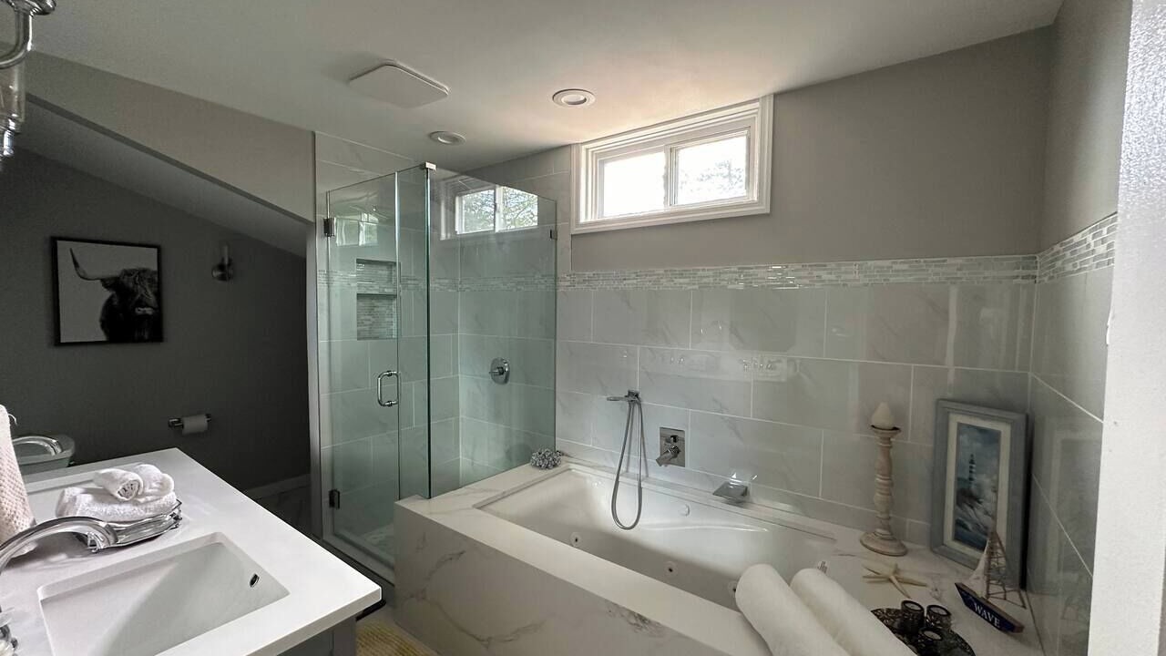 Photo of Bathroom in Neptune City