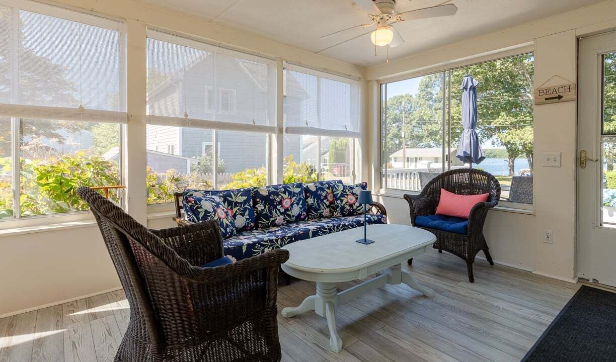 Photo of Livingroom in Narragansett