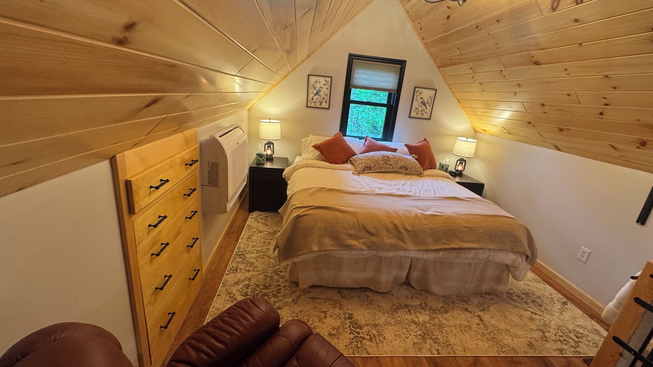 Photo of Bedroom in LaFayette