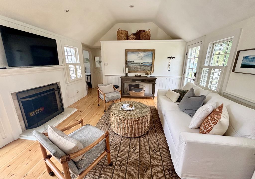 Photo of Livingroom in West Chatham