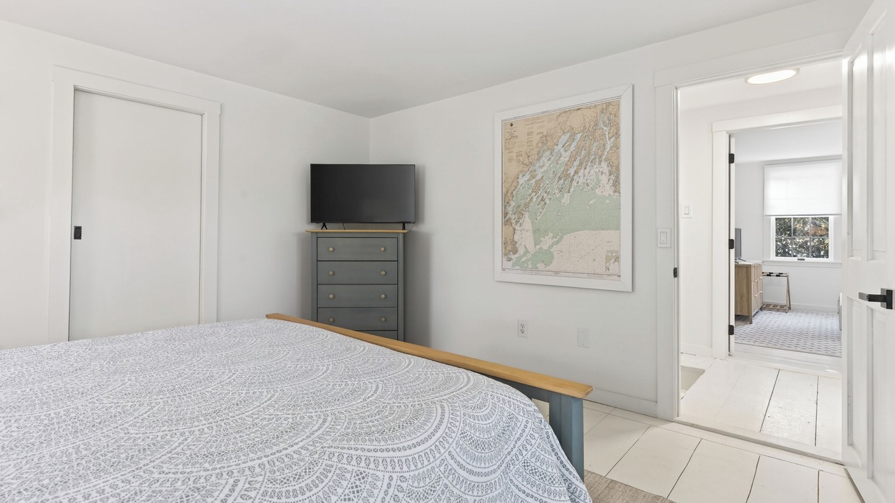 Photo of Bedroom in Thomaston