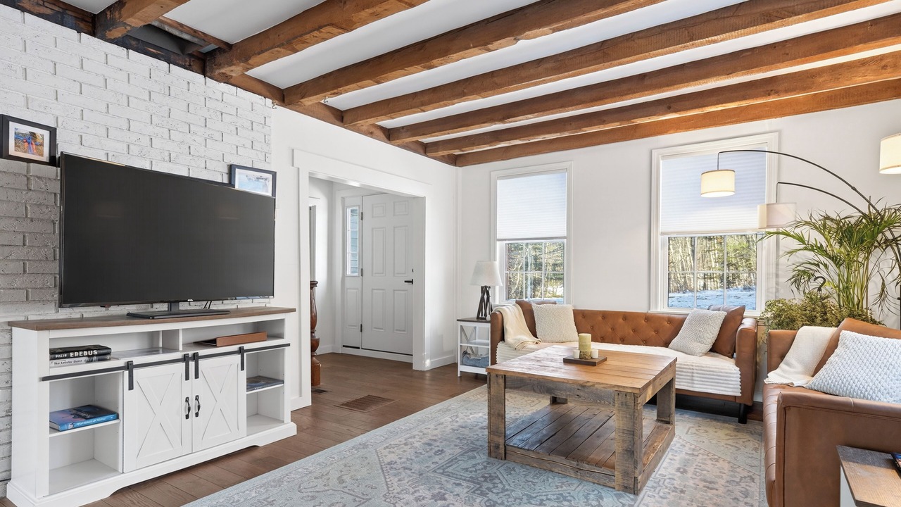 Photo of Livingroom in Thomaston
