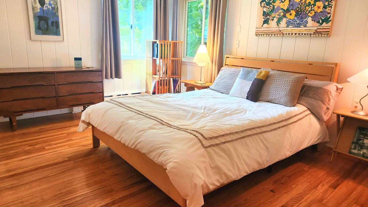 Photo of Bedroom in Lenox