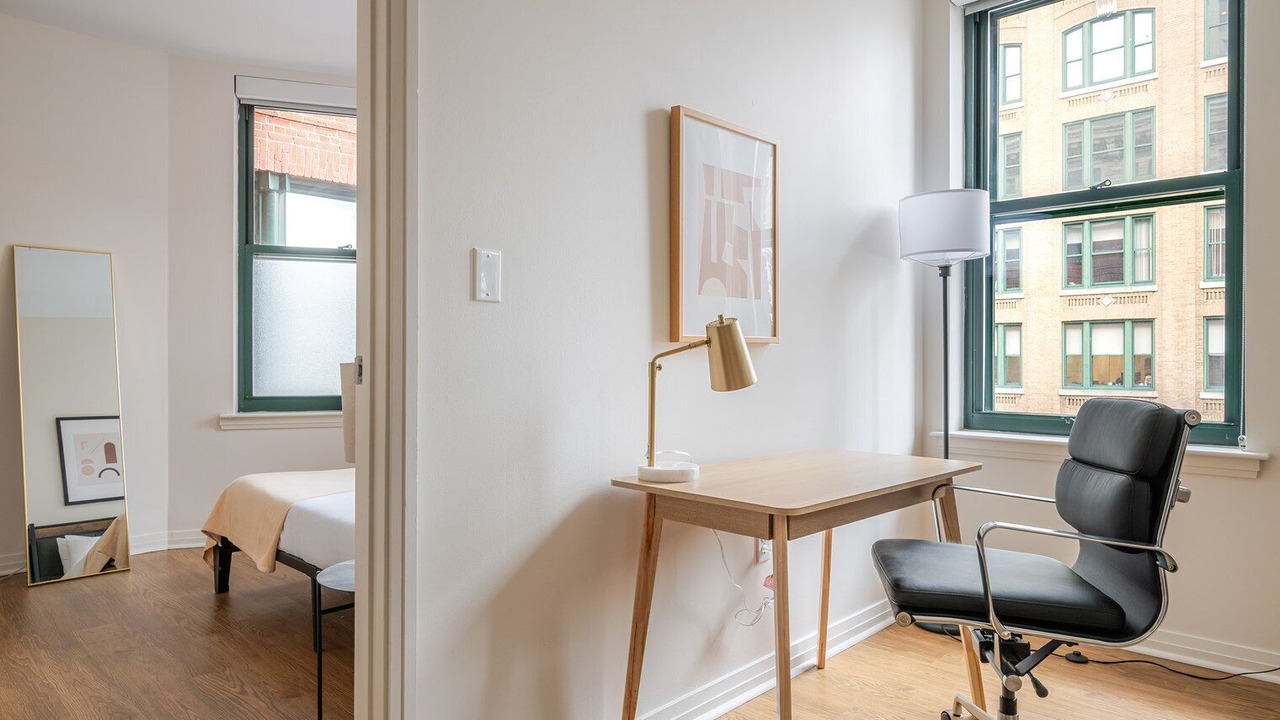 Photo of Bedroom in Downtown Boston