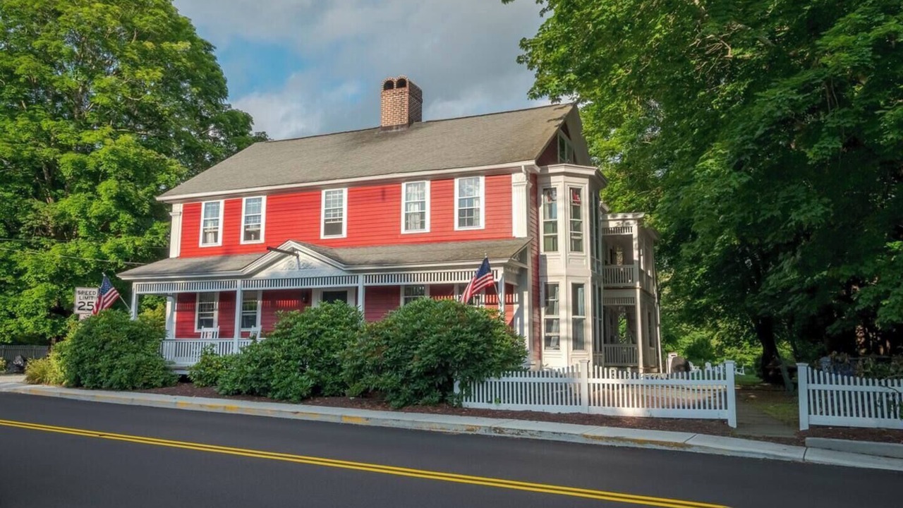 Photo of Others in Stonington