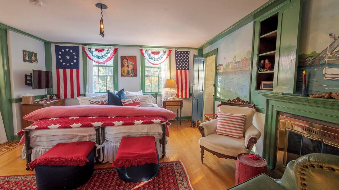 Photo of Bedroom in Stonington