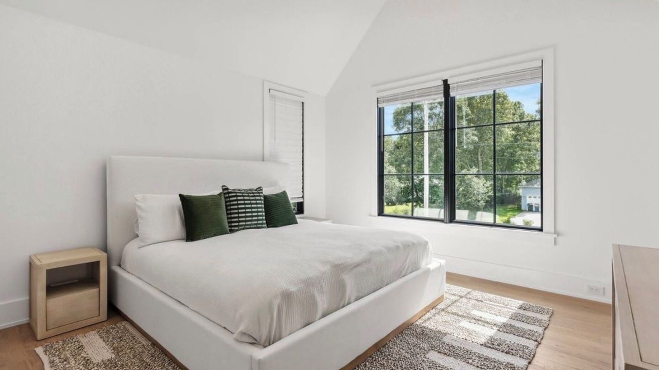 Photo of Bedroom in East Hampton North