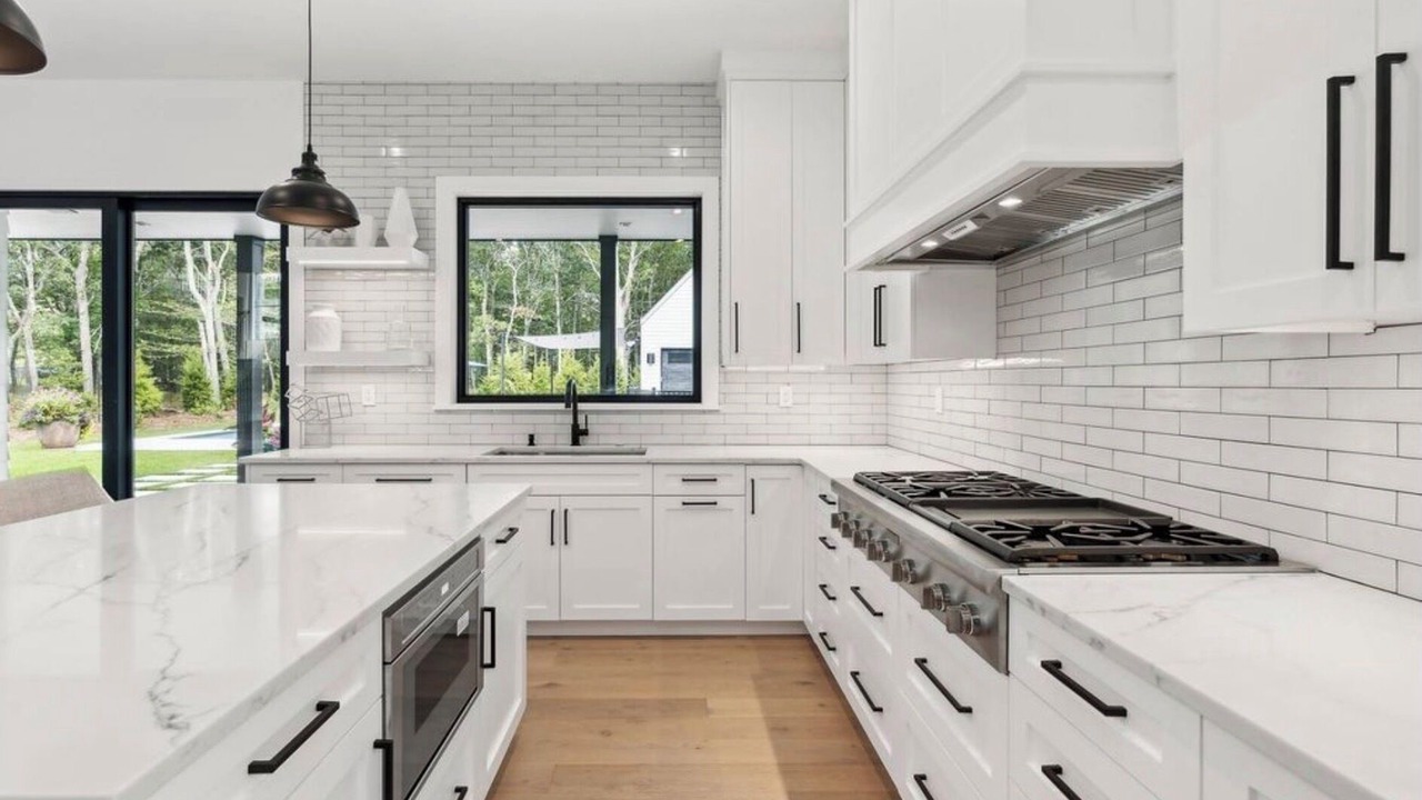 Photo of Kitchen in East Hampton North