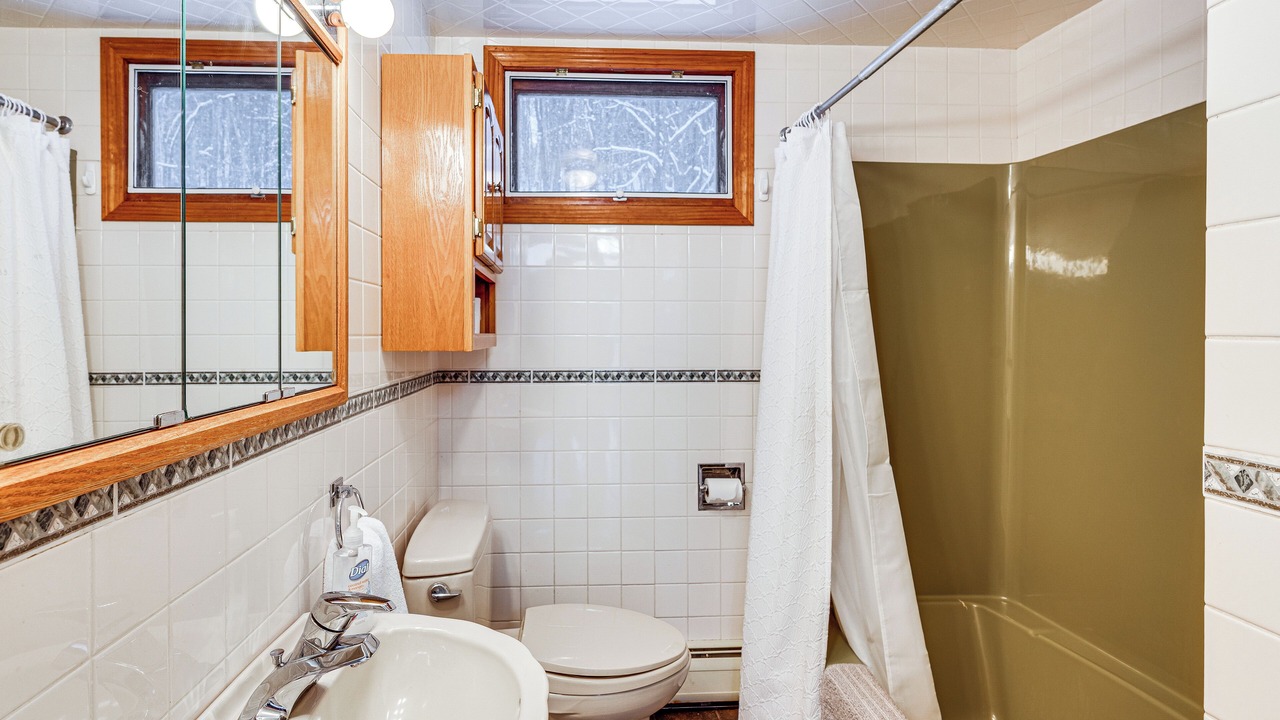Photo of Bathroom in Morgan