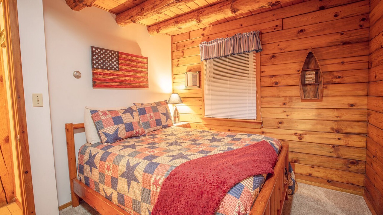 Photo of Bedroom in Laconia