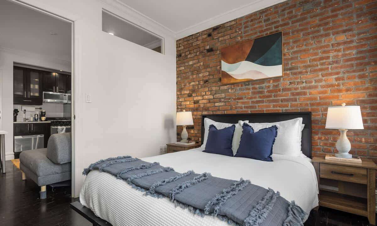 Photo of Bedroom in Midtown West