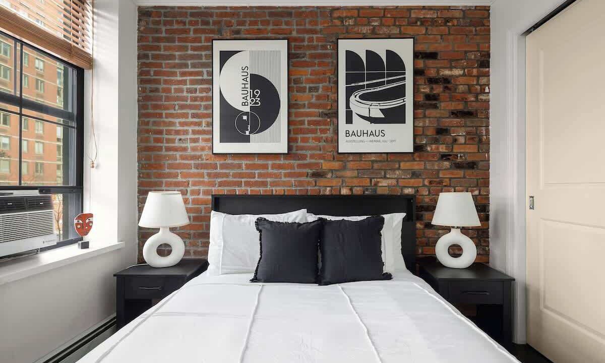 Photo of Bedroom in Midtown West