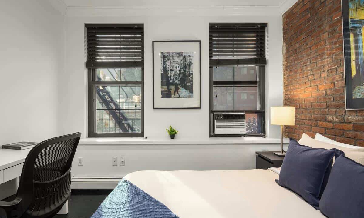 Photo of Bedroom in Midtown West