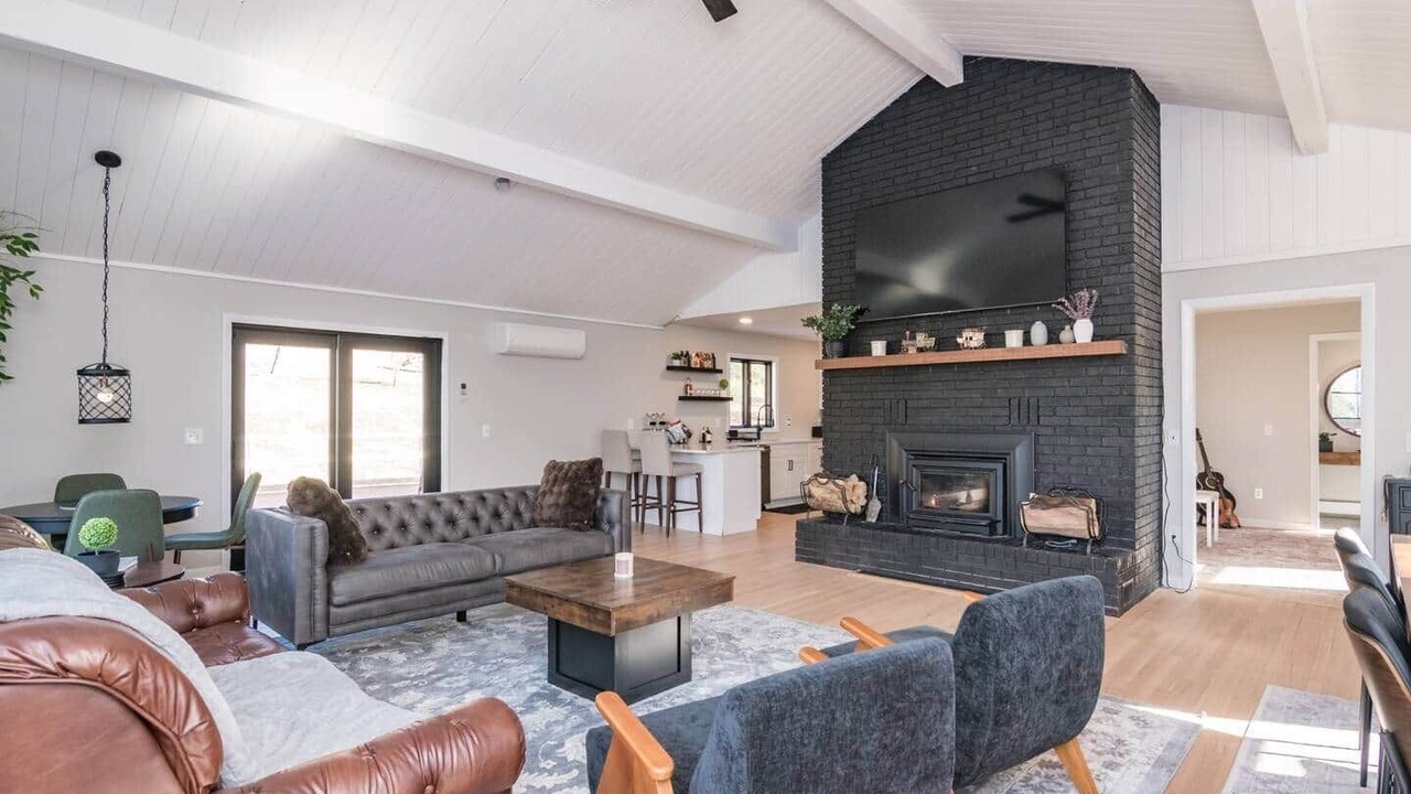 Photo of Livingroom in Cheshire