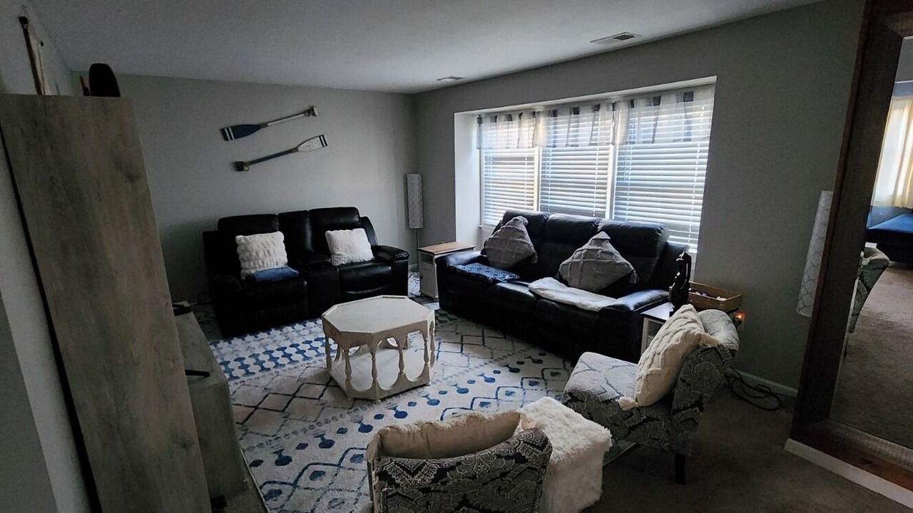 Photo of Livingroom in Mystic Island